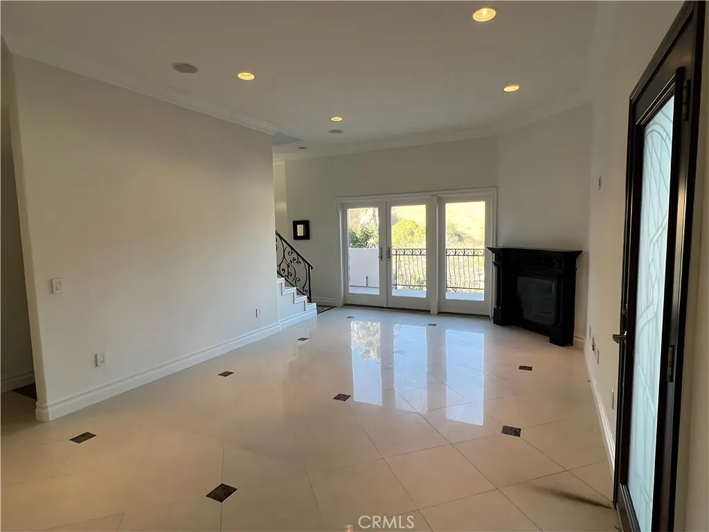 823 Oneonta Drive, South Pasadena, California 91030 home-pic-3